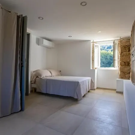 Agritourisme - Maison En Pierre Vico